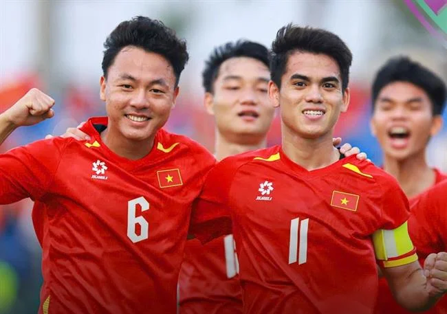 Bước 1: Truy cập trang chủ AW8